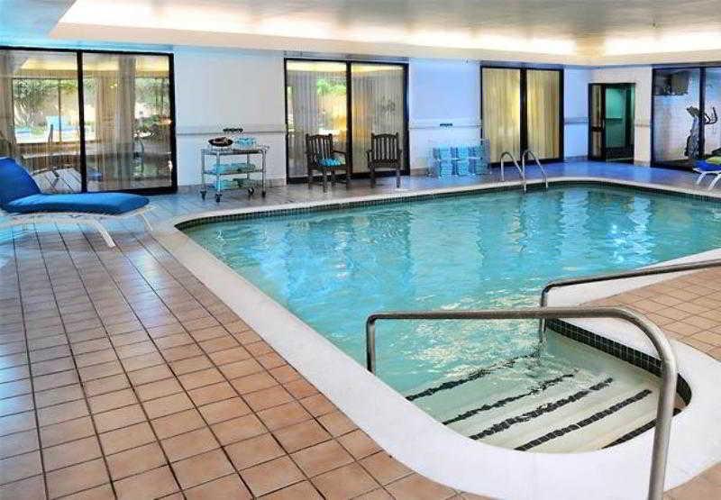 Courtyard By Marriott Oklahoma City Northwest Exterior foto