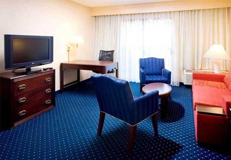 Courtyard By Marriott Oklahoma City Northwest Quarto foto
