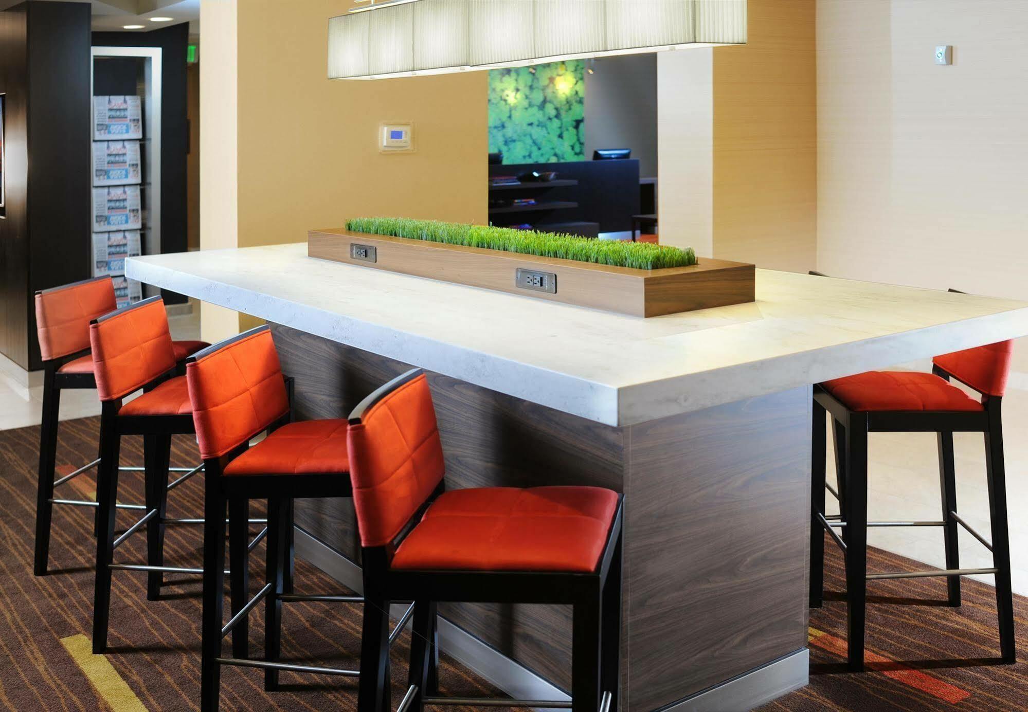 Courtyard By Marriott Oklahoma City Northwest Exterior foto